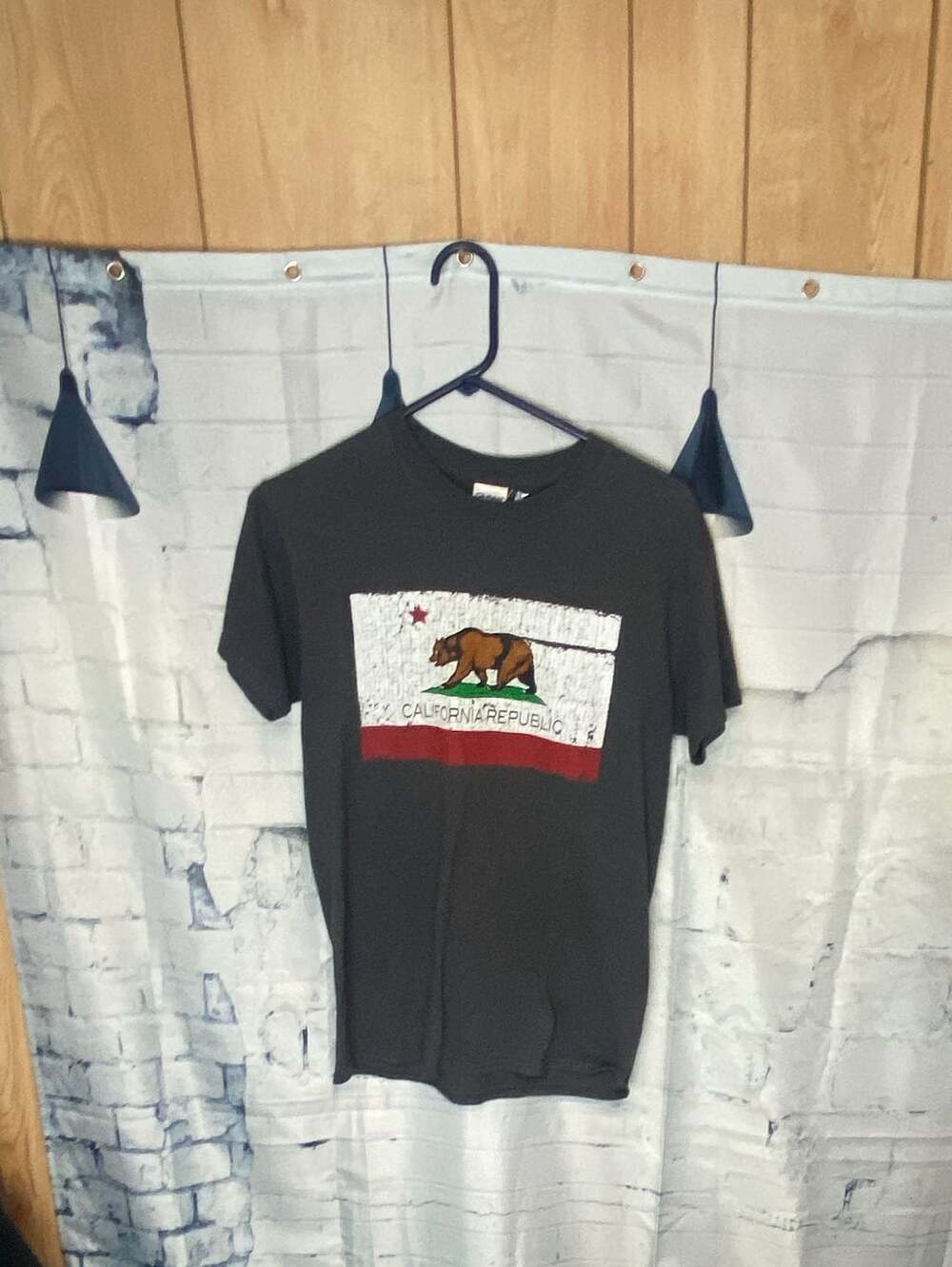 Gildan California Republic T-Shirt Size S Dark Gray